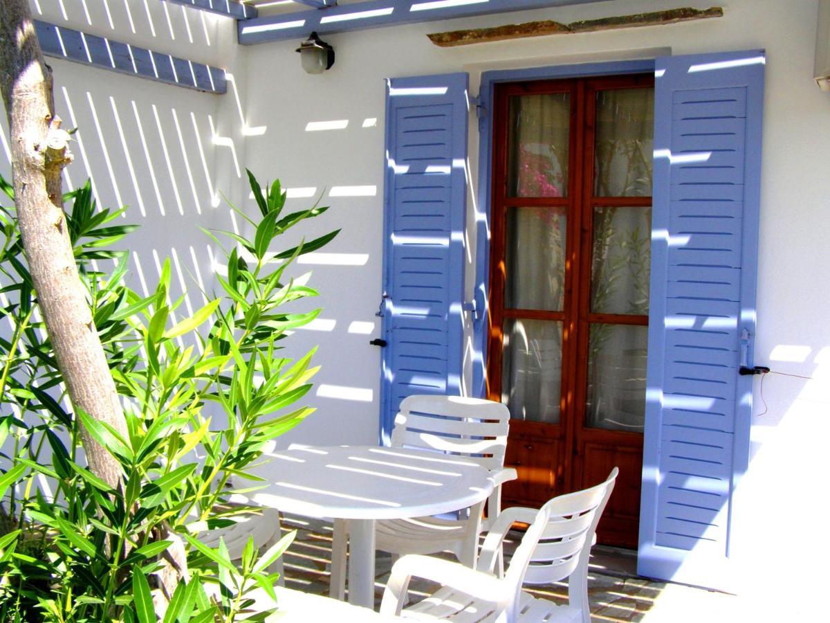 Elena Studios & Apartments Пісо-Ліваді Екстер'єр фото